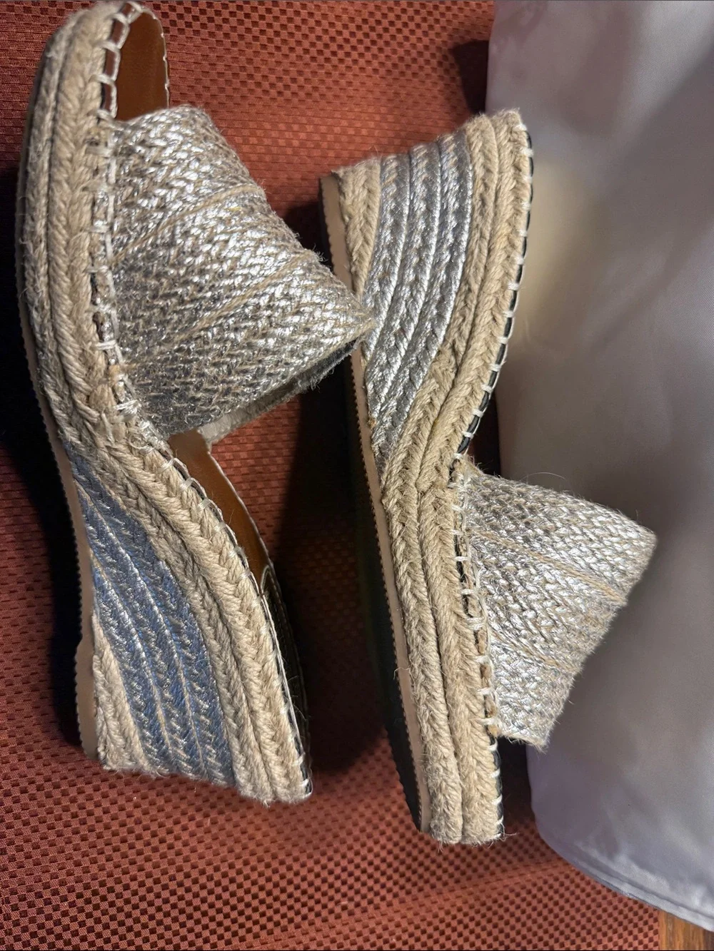Good Choice Women's Matte Silver and Tan Espadrille Slide